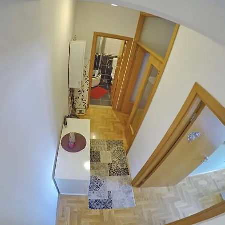 Apartman Tia