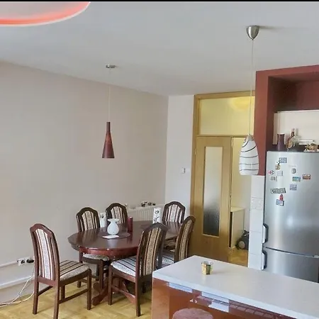 Apartman Tia *